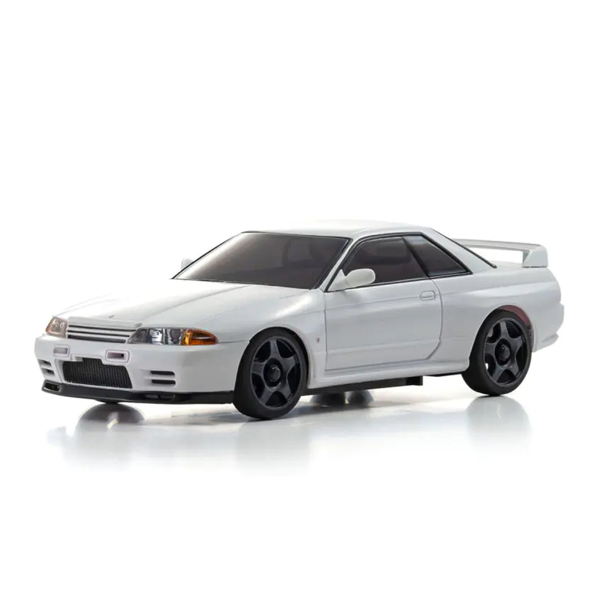 Kyosho MA-020 AWD Mini-Z Nissan Skyline GT-R N1 (R32) White w/KT-531P 2.4GHz Radio