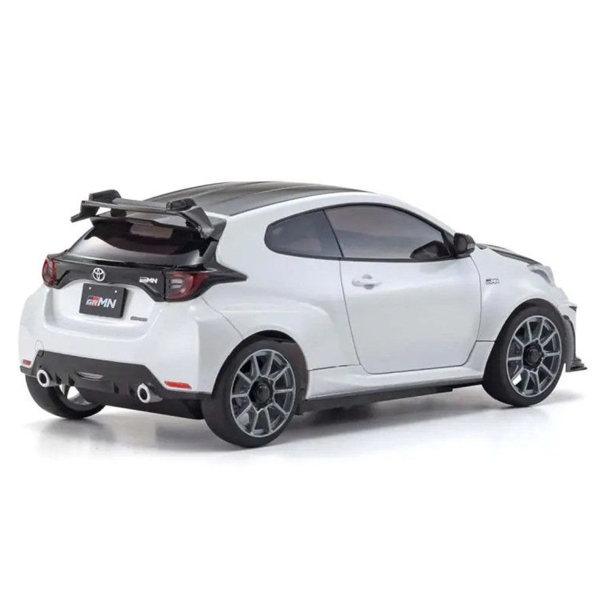 Kyosho MA-020 Mini-Z AWD Toyota GRMN Yaris Circuit Package White Pearl w/KT-531P 2.4GHz Radio