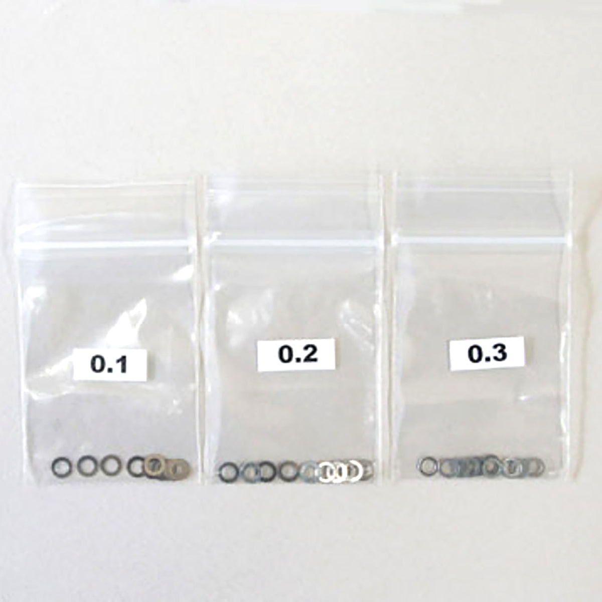 Mugen Seiki Shim Set 8x10 (0.1mm/0.2mm/0.3mm) (10ea)