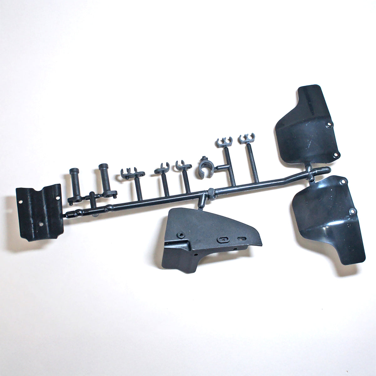 Mugen Seiki Fuel Tank / Suspension Arm Guard Set: X8R